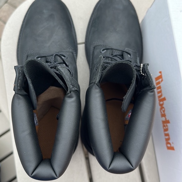 Men’s timberlands - Picture 4 of 8